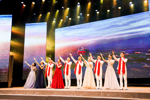 平博集团庆祝新中国建设70周年职工朗诵角逐乐成举行